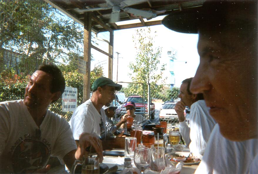 5.JPG (92886 bytes)